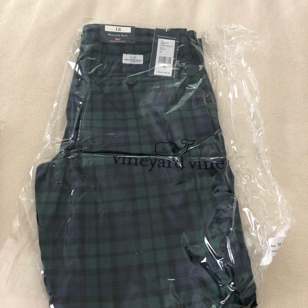 Boys Vineyard Vines Breaker Pants! NWT!
